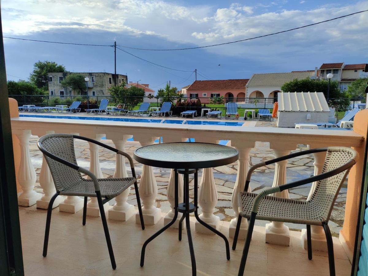 Valentinos Aparthotel 2*